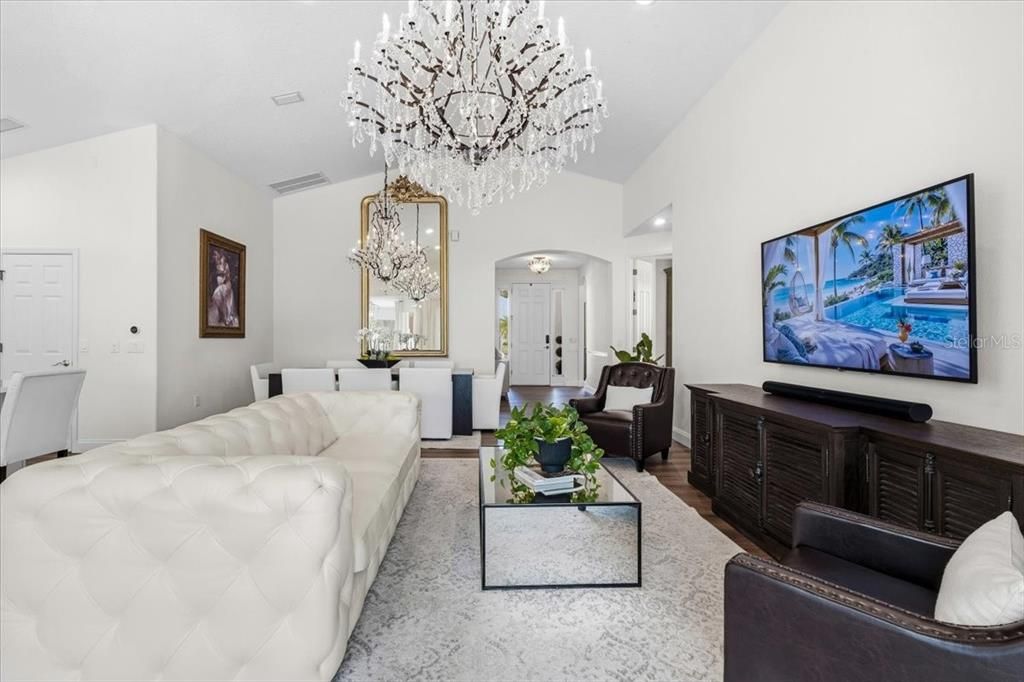 For Sale: $559,000 (2 beds, 2 baths, 1771 Square Feet)