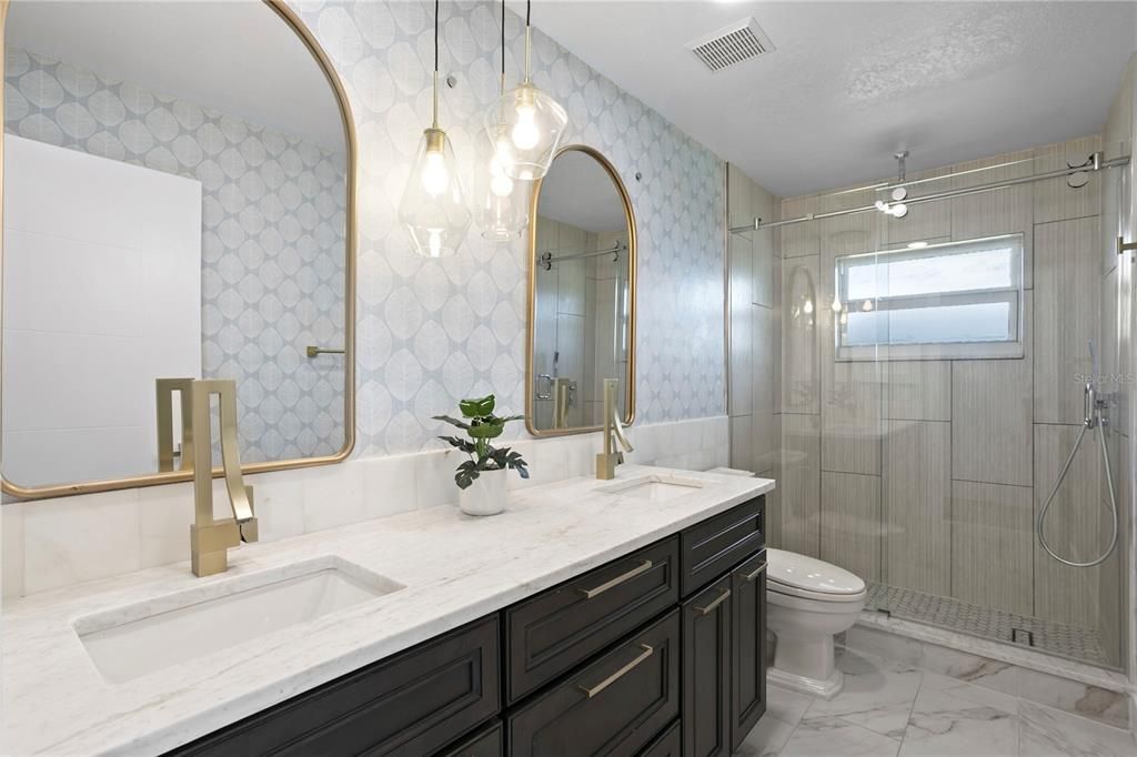 For Sale: $1,999,999 (4 beds, 3 baths, 2847 Square Feet)