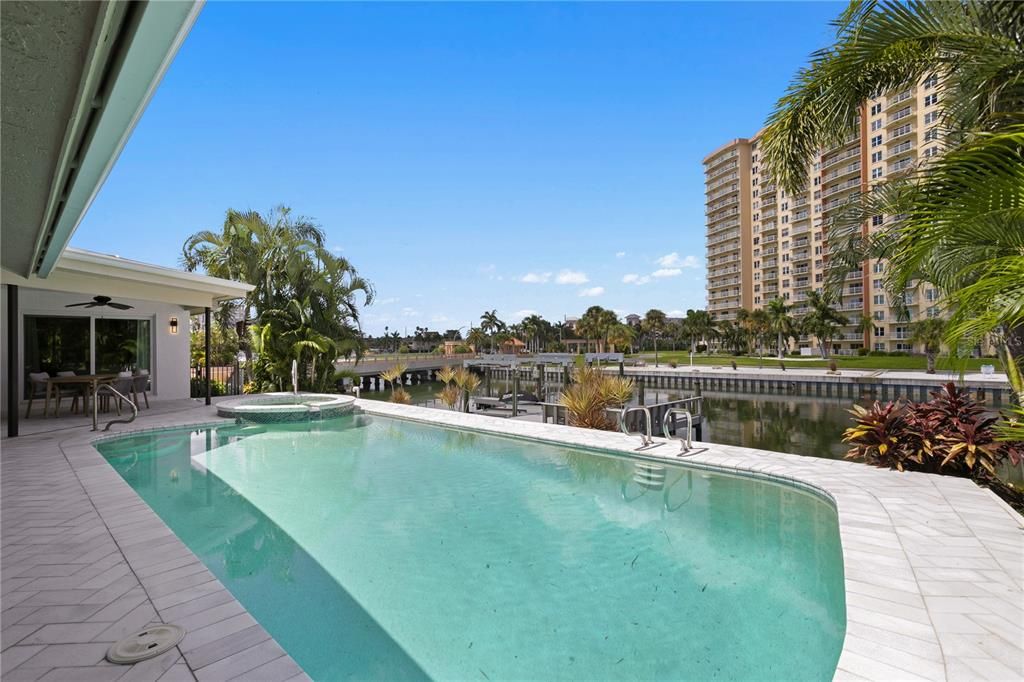For Sale: $1,999,999 (4 beds, 3 baths, 2847 Square Feet)