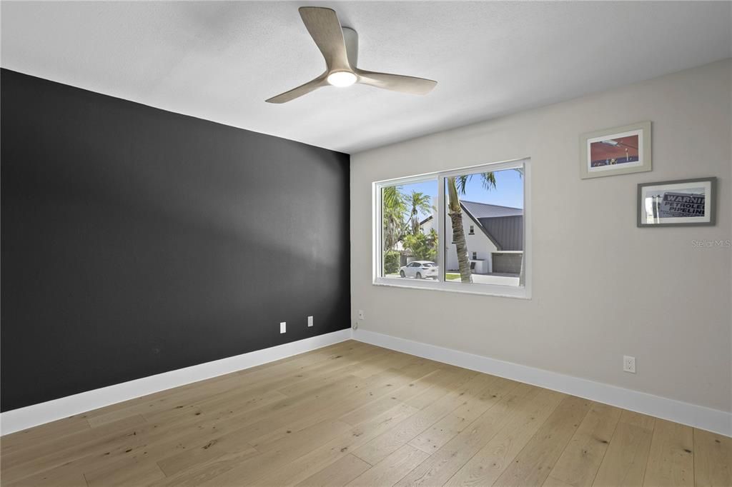 For Sale: $1,999,999 (4 beds, 3 baths, 2847 Square Feet)