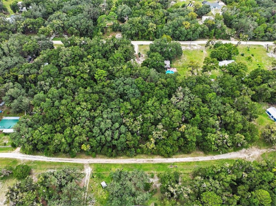 待售: $69,900 (2.15 acres)