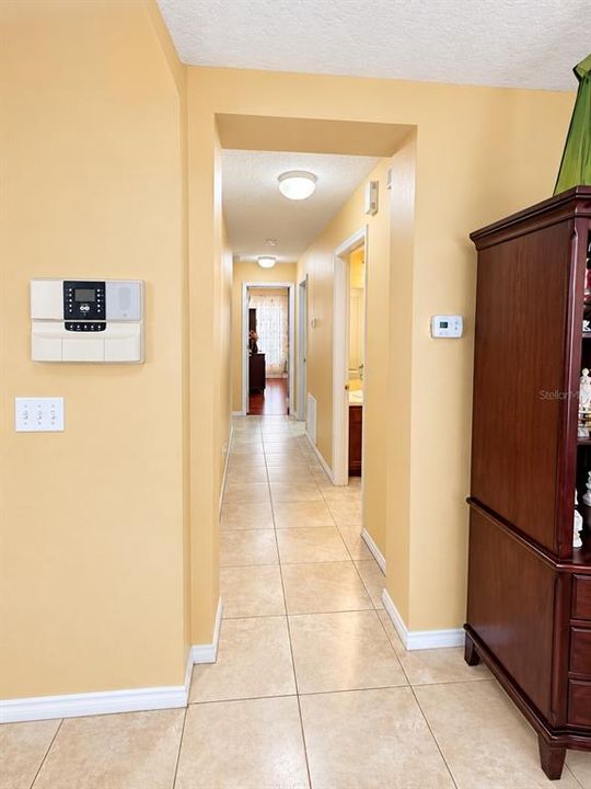 For Sale: $435,000 (3 beds, 2 baths, 2212 Square Feet)