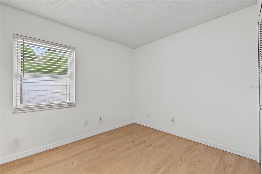 For Rent: $2,200 (3 beds, 2 baths, 1397 Square Feet)