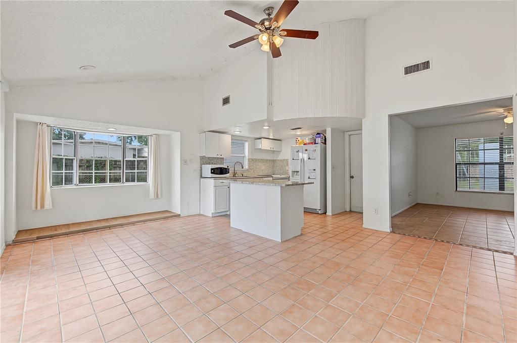 For Rent: $2,200 (3 beds, 2 baths, 1397 Square Feet)