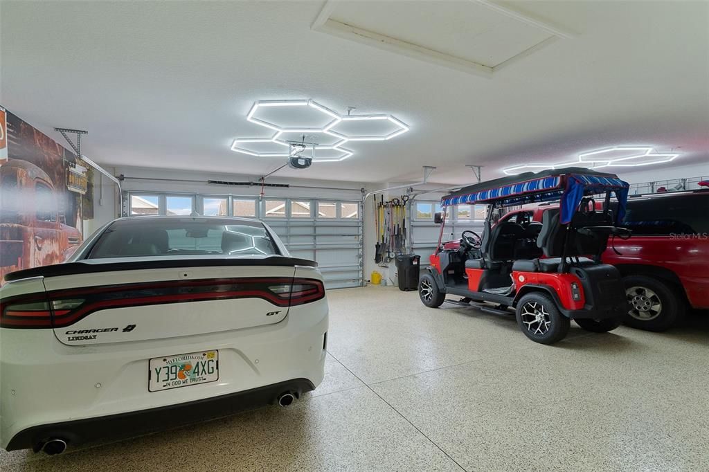 For Sale: $600,000 (3 beds, 2 baths, 2060 Square Feet)