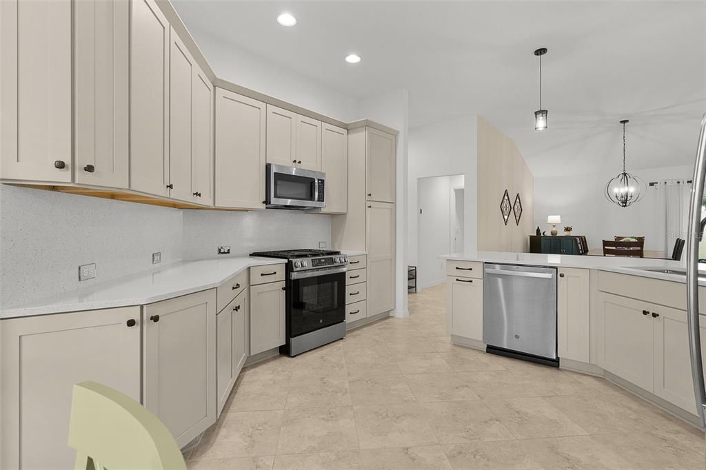 For Sale: $600,000 (3 beds, 2 baths, 2060 Square Feet)