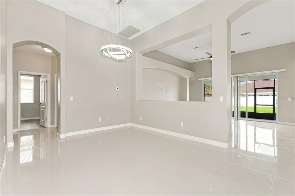 For Sale: $469,900 (4 beds, 3 baths, 2300 Square Feet)