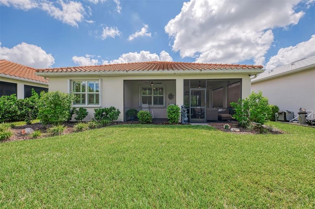 For Sale: $659,000 (3 beds, 2 baths, 1902 Square Feet)