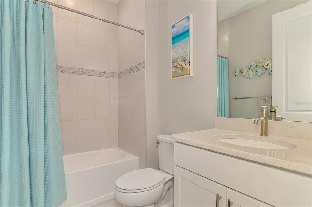 For Sale: $659,000 (3 beds, 2 baths, 1902 Square Feet)