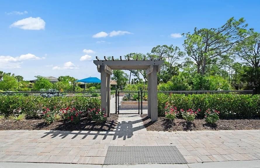 For Sale: $659,000 (3 beds, 2 baths, 1902 Square Feet)