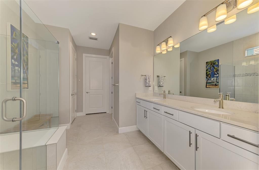 For Sale: $659,000 (3 beds, 2 baths, 1902 Square Feet)
