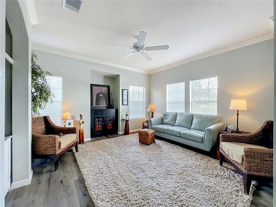 For Sale: $220,000 (2 beds, 2 baths, 1478 Square Feet)