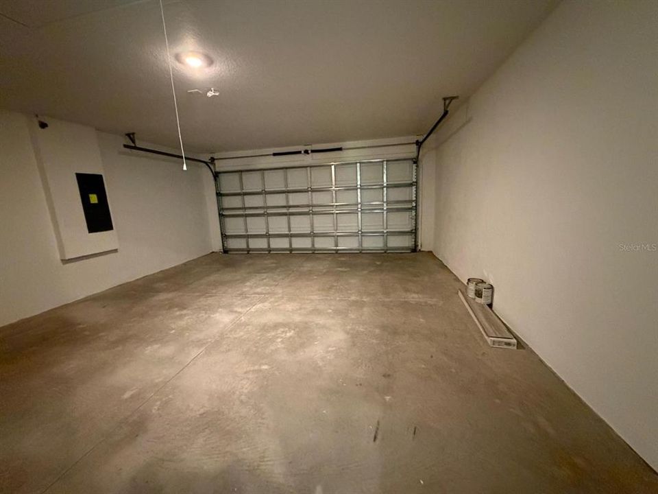 For Rent: $2,500 (3 beds, 2 baths, 1415 Square Feet)
