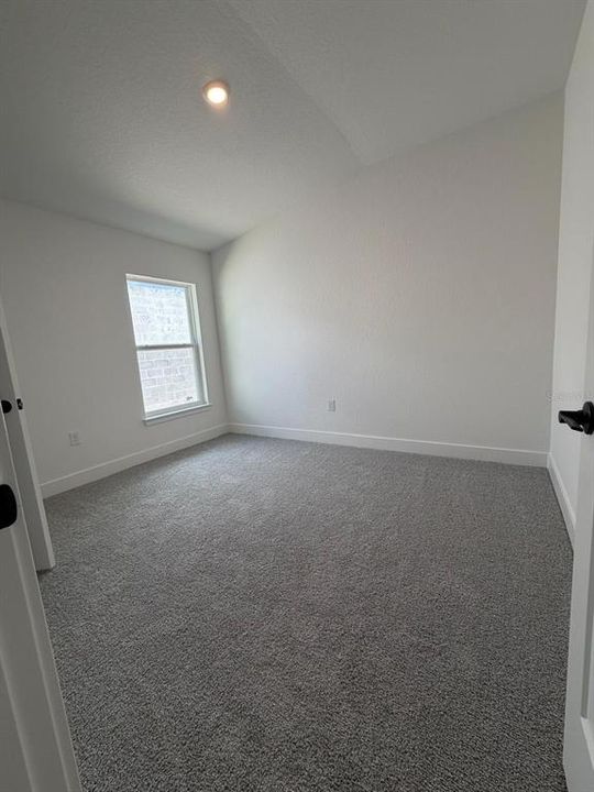 For Rent: $2,500 (3 beds, 2 baths, 1415 Square Feet)