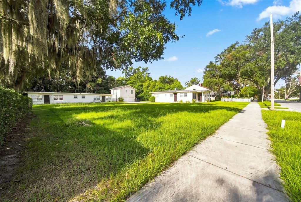 For Sale: $1,049,000 (6 beds, 0 baths, 3686 Square Feet)