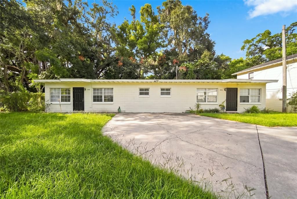 For Sale: $1,049,000 (6 beds, 0 baths, 3686 Square Feet)