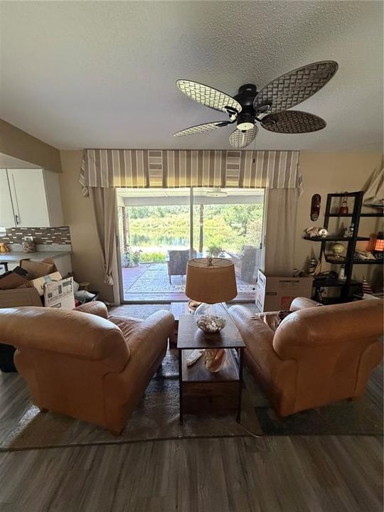 For Sale: $292,000 (2 beds, 3 baths, 1452 Square Feet)