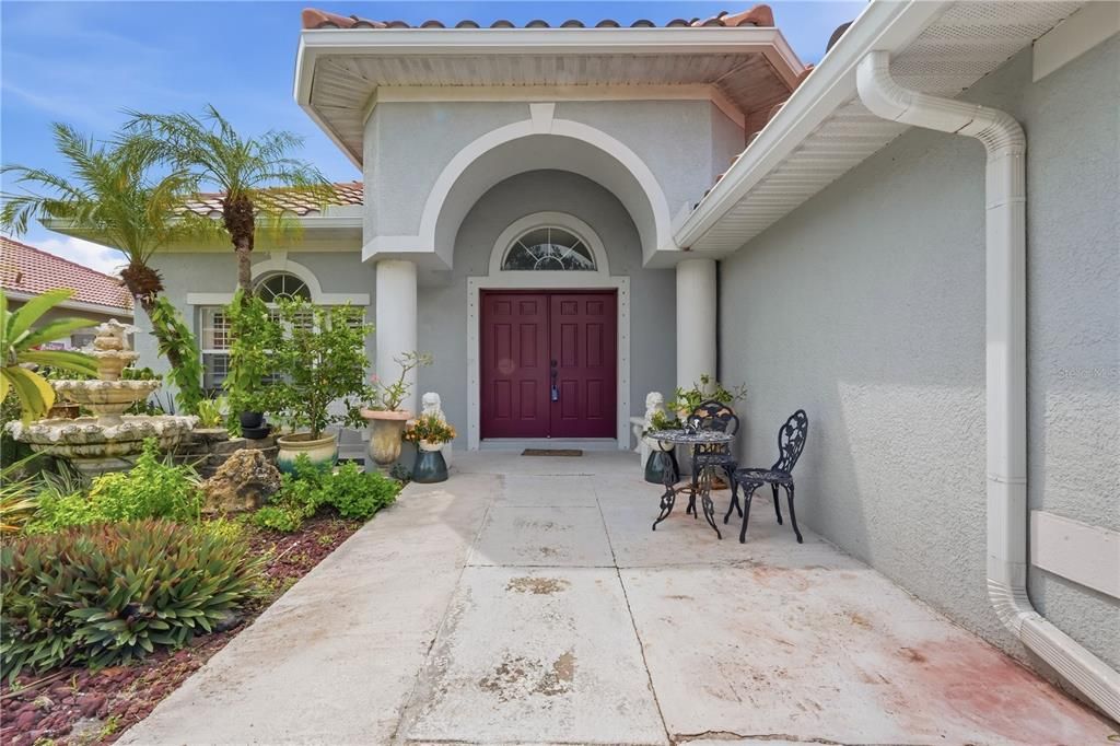 For Sale: $600,000 (4 beds, 3 baths, 2290 Square Feet)