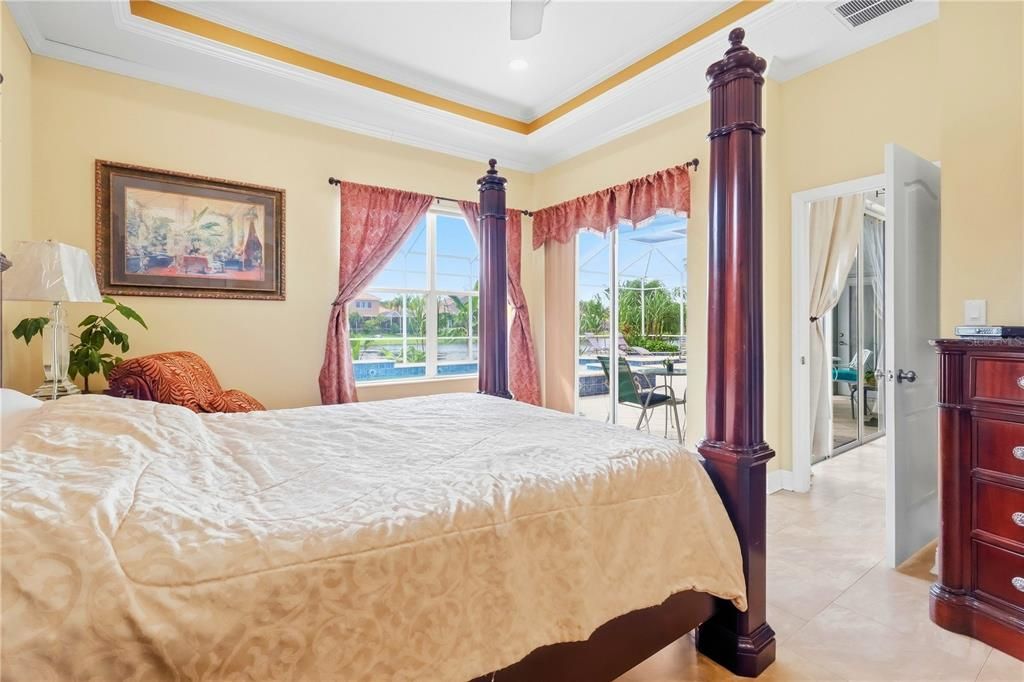 For Sale: $600,000 (4 beds, 3 baths, 2290 Square Feet)