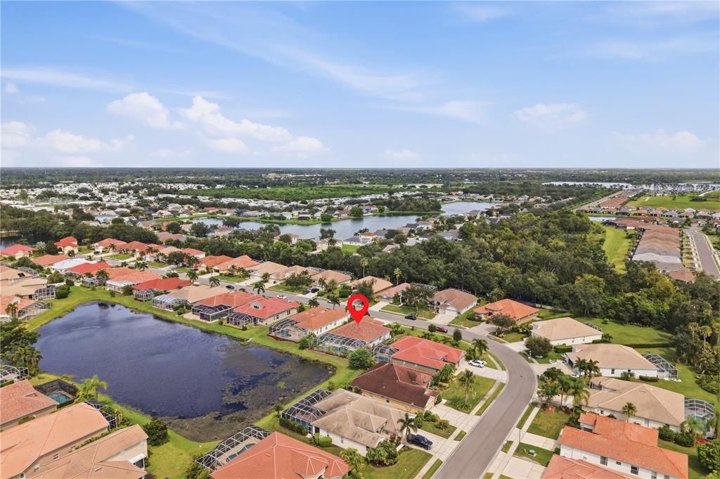For Sale: $600,000 (4 beds, 3 baths, 2290 Square Feet)