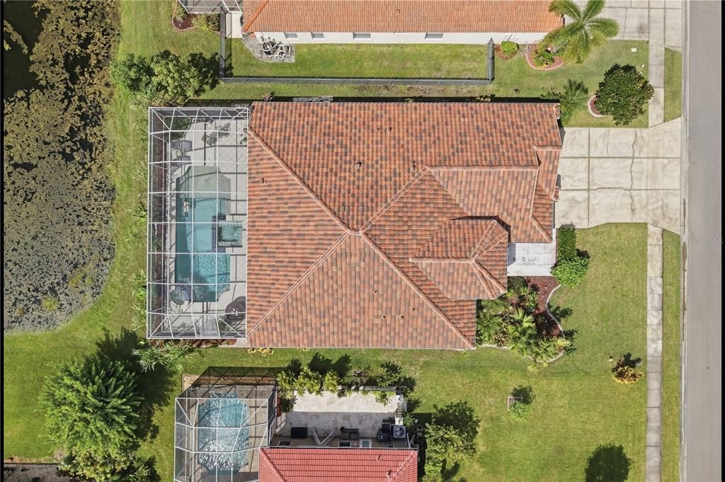For Sale: $600,000 (4 beds, 3 baths, 2290 Square Feet)