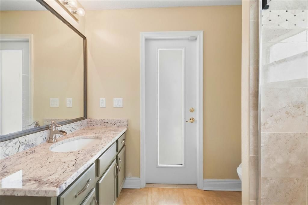 For Sale: $600,000 (4 beds, 3 baths, 2290 Square Feet)