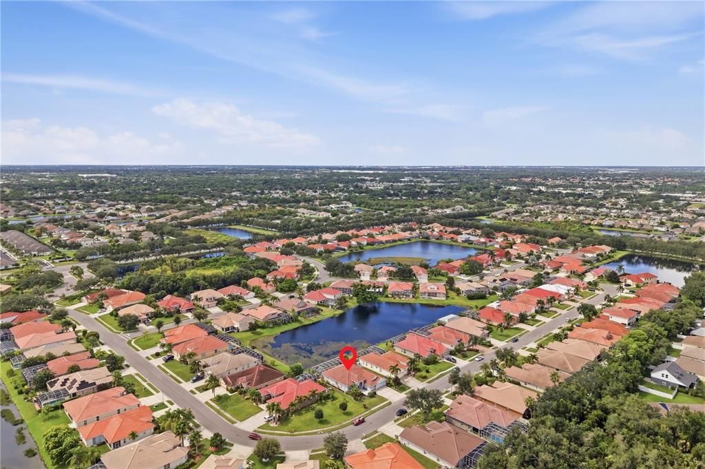 For Sale: $600,000 (4 beds, 3 baths, 2290 Square Feet)