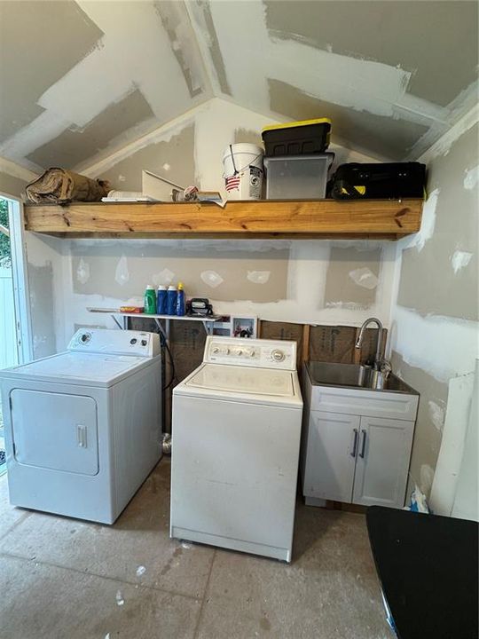 For Sale: $189,900 (2 beds, 1 baths, 540 Square Feet)