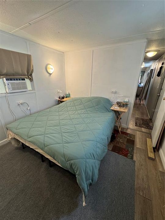 For Sale: $189,900 (2 beds, 1 baths, 540 Square Feet)