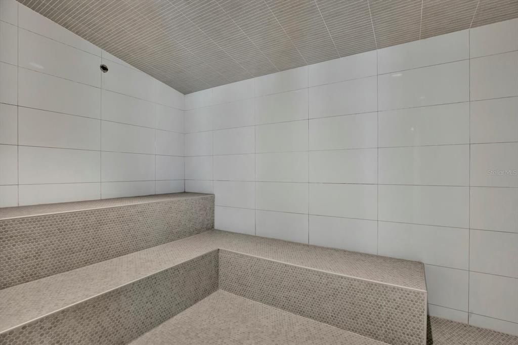 For Rent: $7,500 (3 beds, 2 baths, 1960 Square Feet)