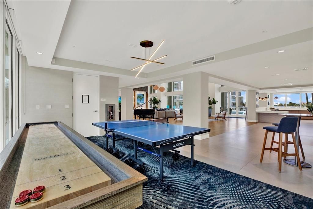 For Rent: $7,500 (3 beds, 2 baths, 1960 Square Feet)