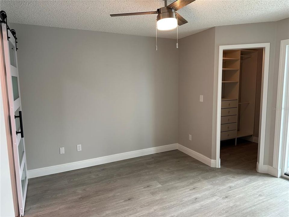 For Rent: $1,450 (1 beds, 1 baths, 648 Square Feet)