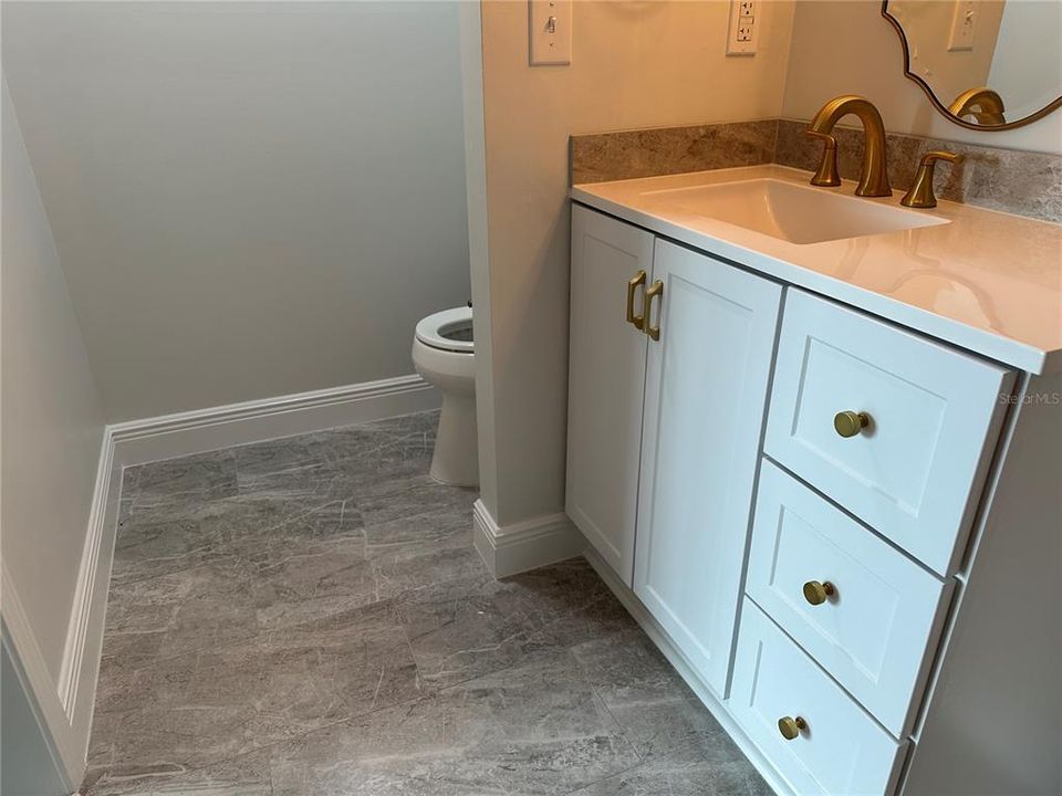 For Rent: $1,450 (1 beds, 1 baths, 648 Square Feet)