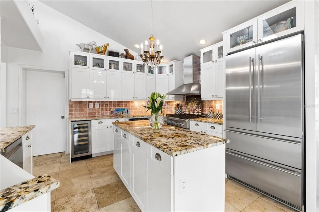 For Sale: $1,795,000 (4 beds, 3 baths, 2747 Square Feet)