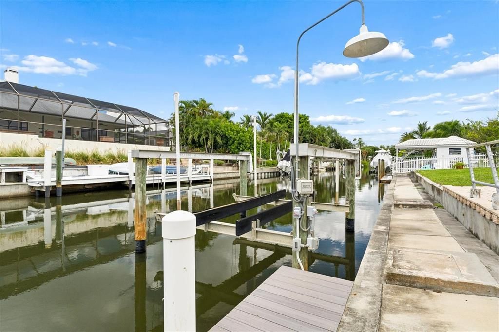 For Sale: $1,795,000 (4 beds, 3 baths, 2747 Square Feet)