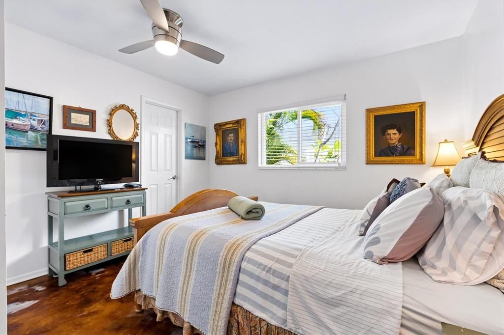 For Sale: $1,795,000 (4 beds, 3 baths, 2747 Square Feet)