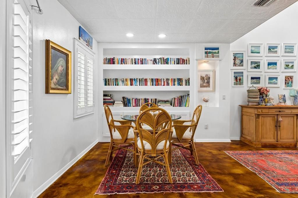For Sale: $1,795,000 (4 beds, 3 baths, 2747 Square Feet)