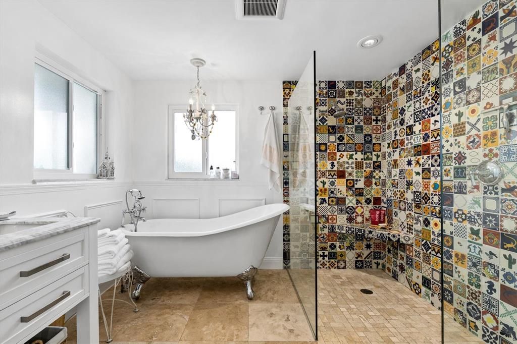 For Sale: $1,795,000 (4 beds, 3 baths, 2747 Square Feet)