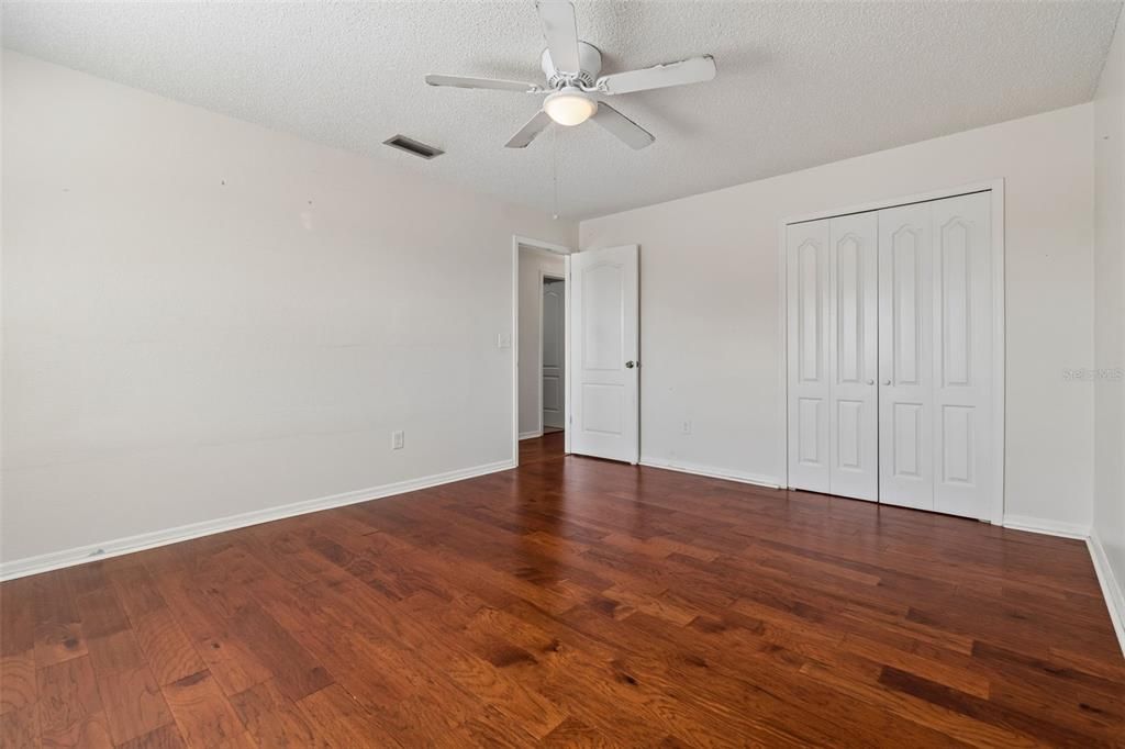 For Sale: $420,000 (4 beds, 2 baths, 2411 Square Feet)