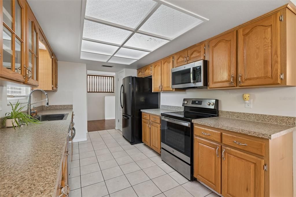 For Sale: $420,000 (4 beds, 2 baths, 2411 Square Feet)