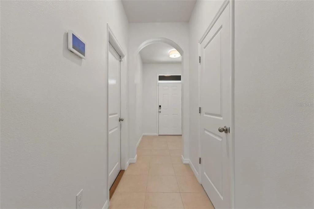 For Rent: $2,500 (3 beds, 2 baths, 1673 Square Feet)