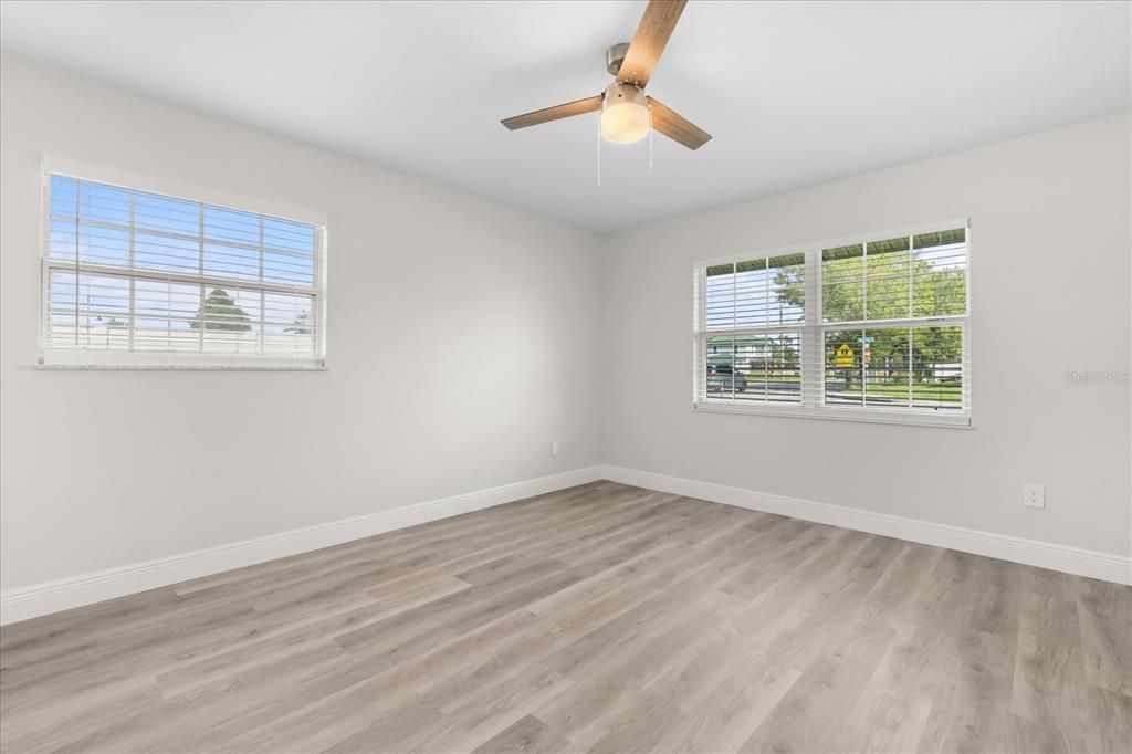 For Rent: $2,400 (3 beds, 2 baths, 1168 Square Feet)