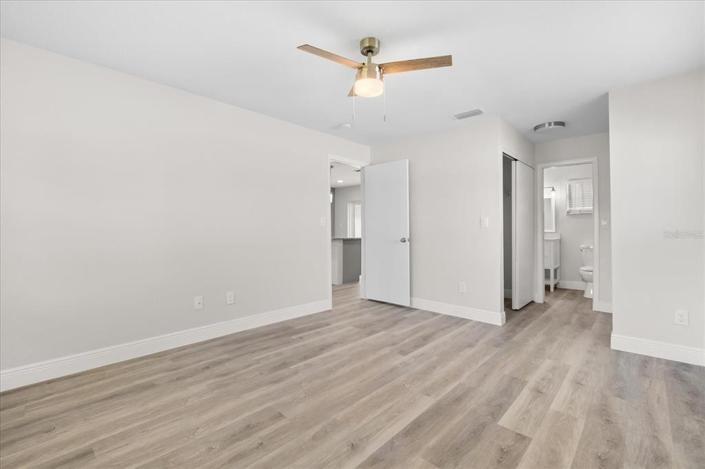 For Rent: $2,400 (3 beds, 2 baths, 1168 Square Feet)