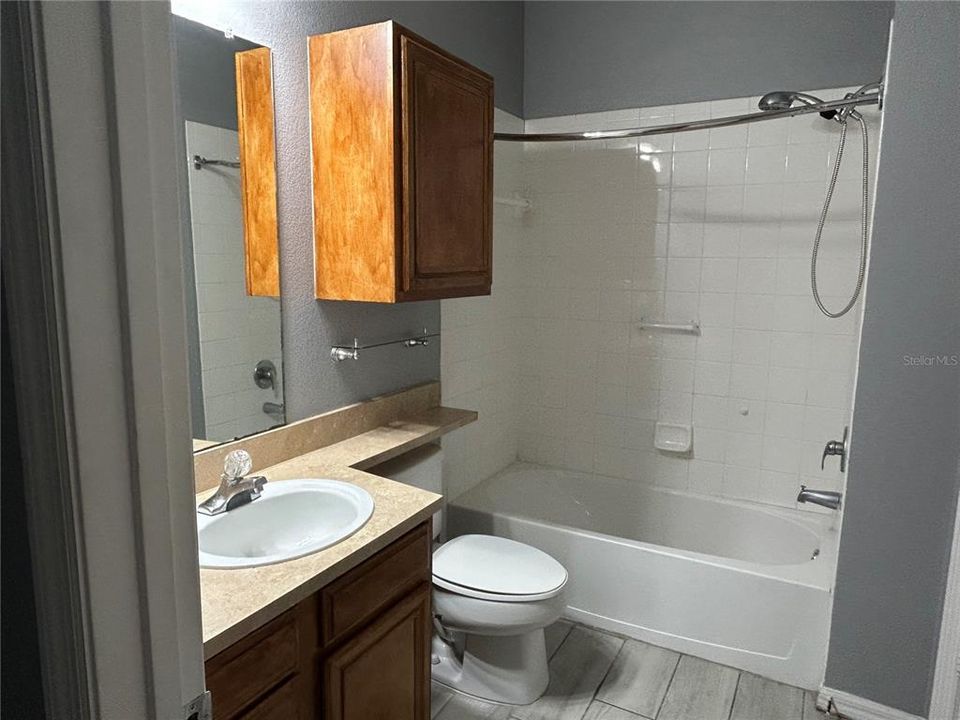 For Rent: $1,750 (2 beds, 2 baths, 1124 Square Feet)