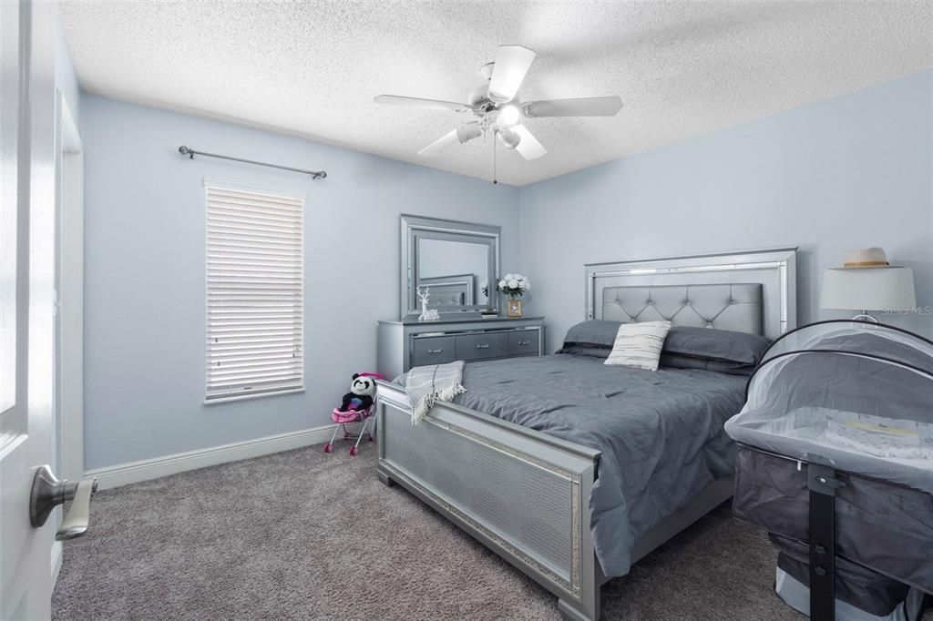 For Sale: $375,000 (3 beds, 2 baths, 1758 Square Feet)