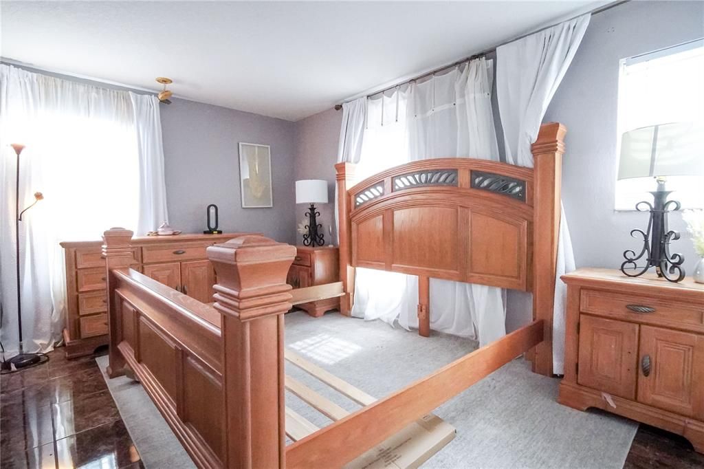 На продажу: $735,000 (4 спален, 2 ванн, 3605 Квадратных фут)