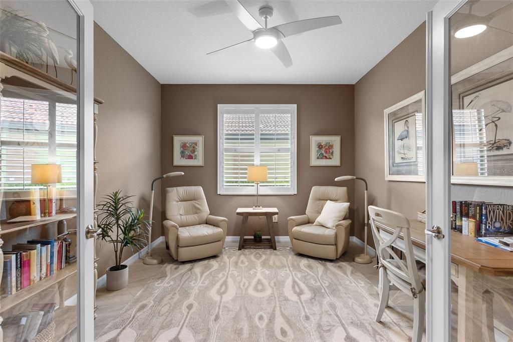 Active With Contract: $589,000 (3 beds, 3 baths, 2214 Square Feet)