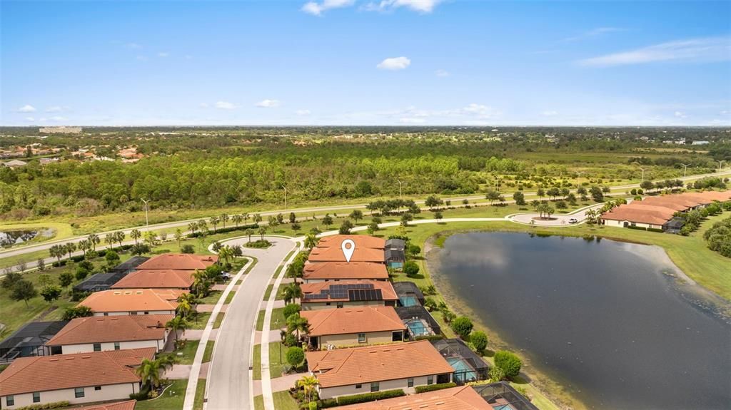 Active With Contract: $589,000 (3 beds, 3 baths, 2214 Square Feet)