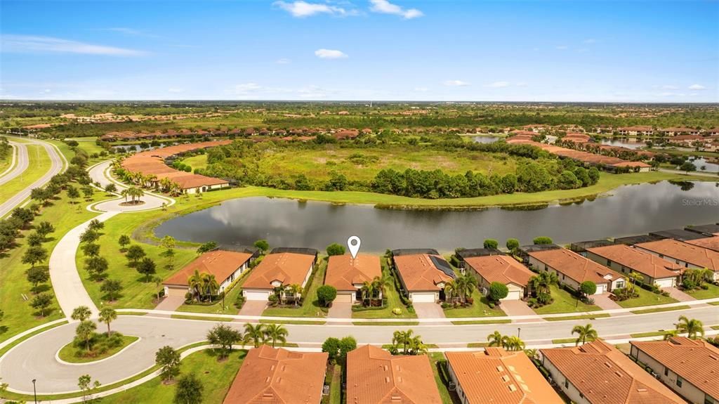 Active With Contract: $589,000 (3 beds, 3 baths, 2214 Square Feet)
