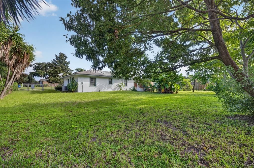 En Venta: $279,000 (3 camas, 2 baños, 1275 Pies cuadrados)